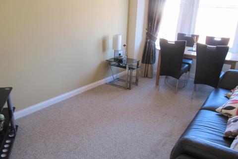 1 bedroom flat to rent, 15 Greenlaw Road, Flat 2/1, Glasgow, G14 0PG