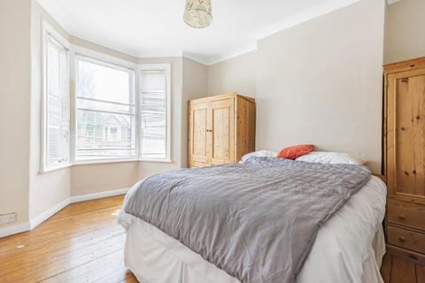 69 Vant Road, Tooting, London, SW17 8TG