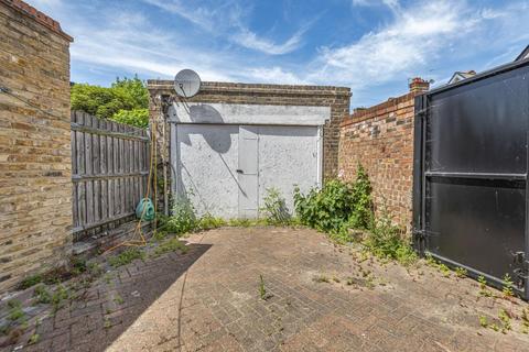 69 Vant Road, Tooting, London, SW17 8TG