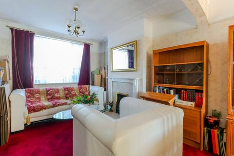 5 Tysoe Avenue, Enfield, EN3 6DZ