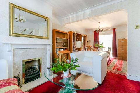 5 Tysoe Avenue, Enfield, EN3 6DZ