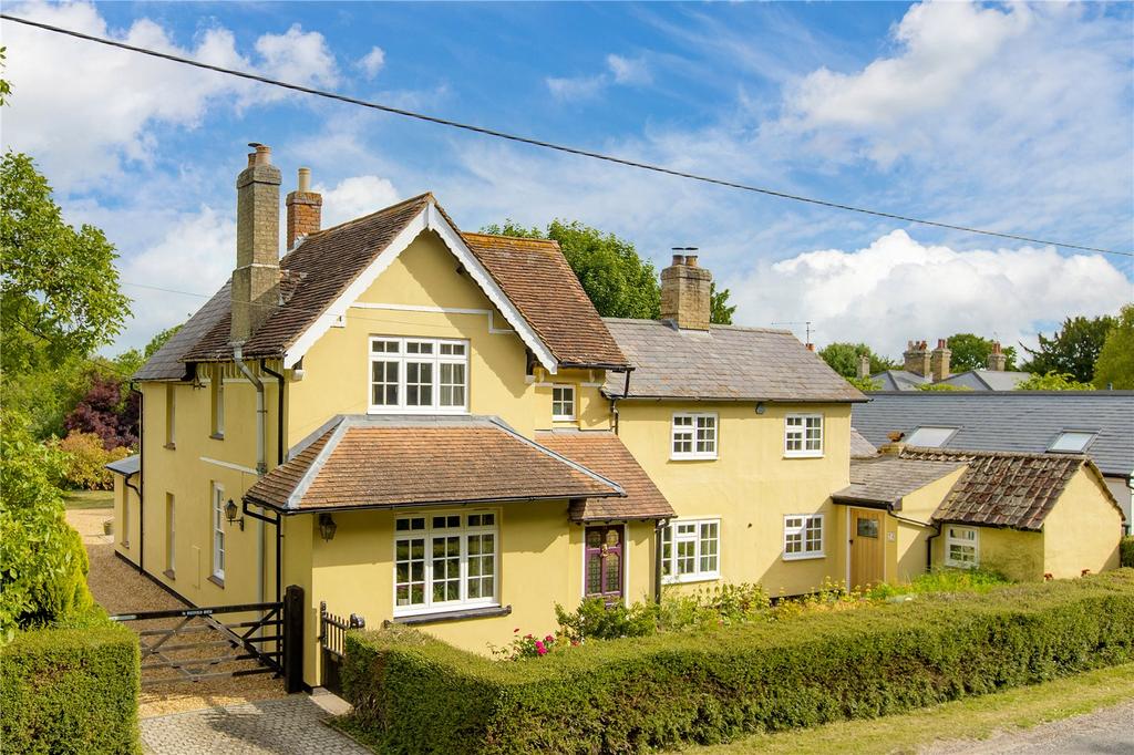 Brook Road, Bassingbourn, Royston, Hertfordshire, SG8 4 bed detached