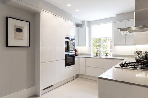 3 bedroom flat to rent, Cornwall Gardens, South Kensington, London