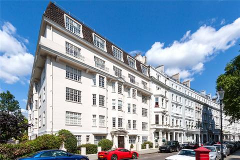 3 bedroom flat to rent, Cornwall Gardens, South Kensington, London