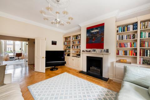 4 bedroom terraced house for sale - Rudall Crescent, Hampstead Village NW3