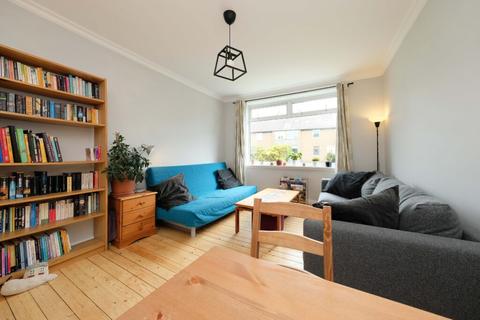 11 Broomside Terrace, Edinburgh, EH12 7LZ