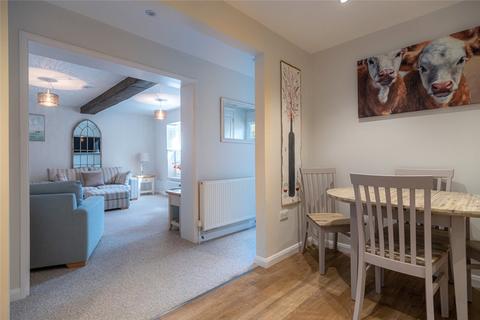 2 bedroom mews for sale, High Street, Marlborough, Wiltshire, SN8