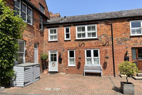 2 bedroom mews for sale, High Street, Marlborough, Wiltshire, SN8