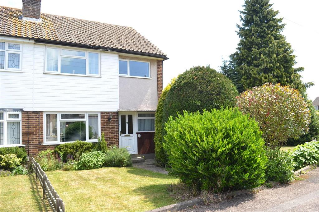 Keene Way, Galleywood, Chelmsford 3 bed semidetached house £425,000