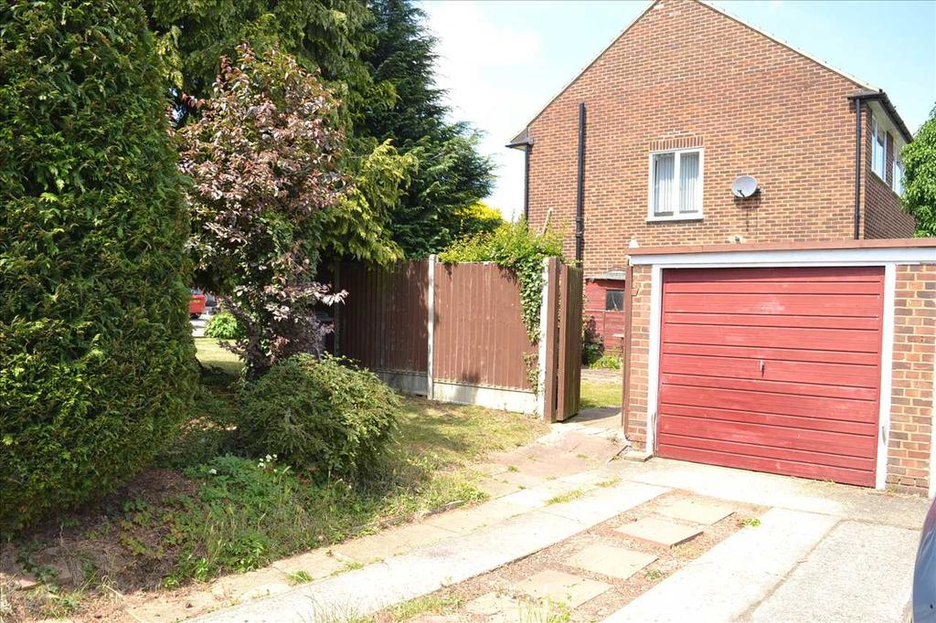 Keene Way, Galleywood, Chelmsford 3 bed semidetached house £425,000