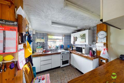 15 Barry Avenue, Bexleyheath, DA7 5LJ