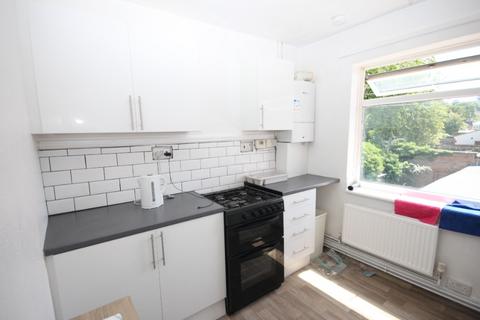 1 bedroom flat to rent, Dunstable Road, Luton, LU4