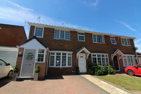 3 bedroom semi-detached house to rent, Shelton Avenue, Hucknall