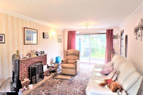 4 bedroom detached house for sale - Emmott Road, Beverley Road, Hull, HU6 7AX