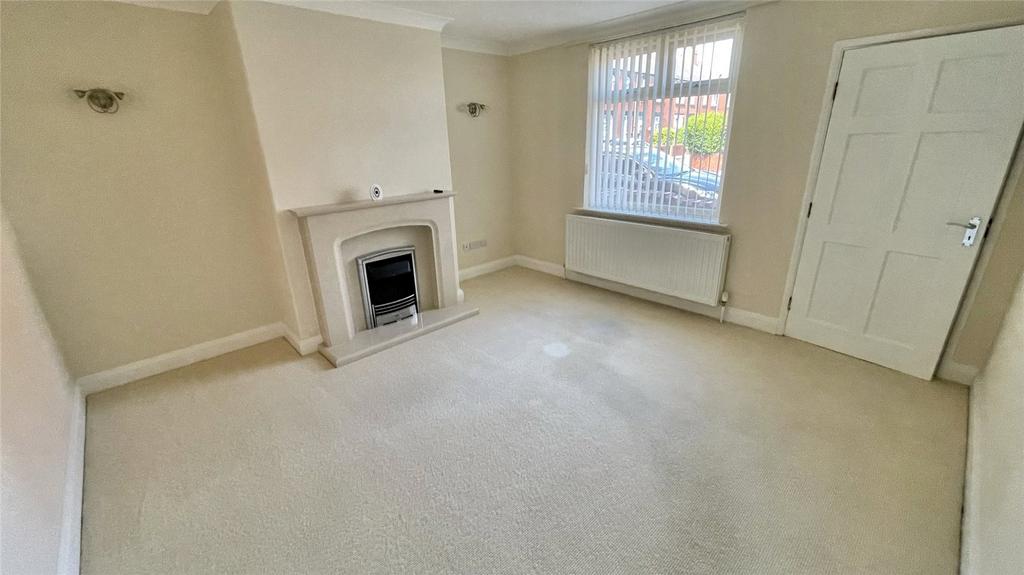 Whitehill Avenue, Barnsley, S70 2 bed terraced house £675 pcm (£156 pw)