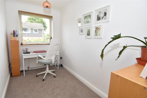 8 Ashdown Close, Birmingham, B13 9ST