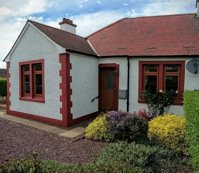 Rhodes Cottages, North Berwick, East... 3 bed semidetached house £