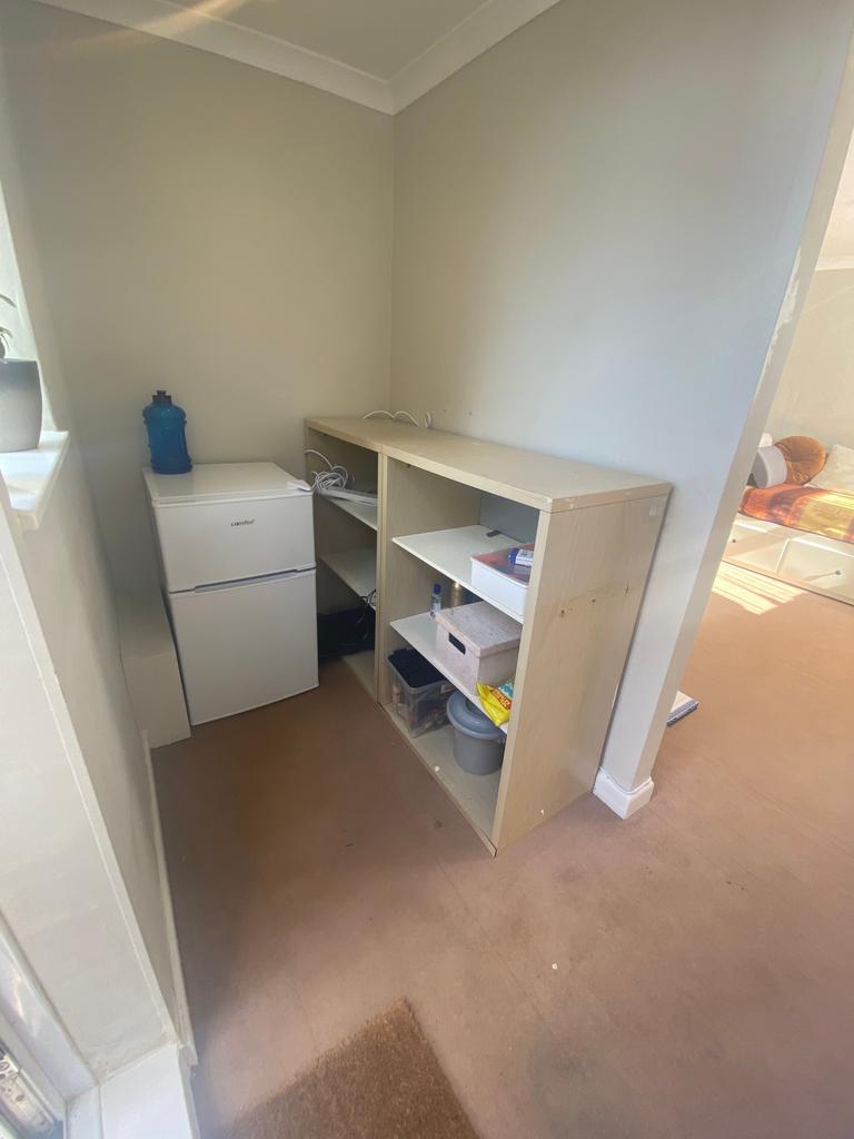 Office/fourth bedroom