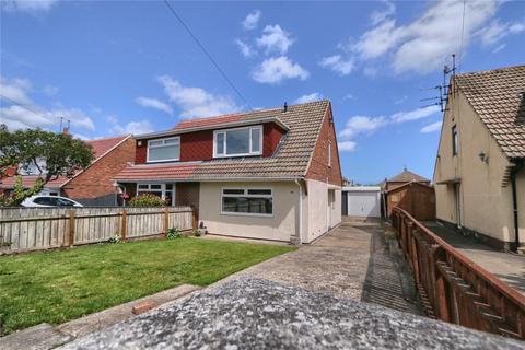 3 bedroom semi-detached house to rent, Buttermere Road, Redcar