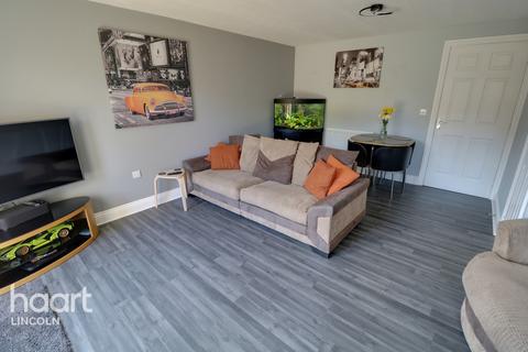 12 Deansleigh, Lincoln, LN1 3QB