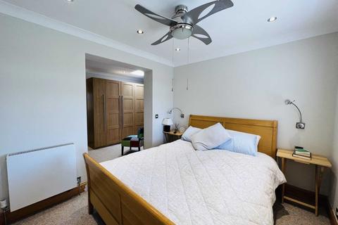 25 Fairacres Road, Didcot, OX11 8QG