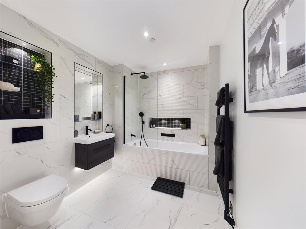 Main Bathroom