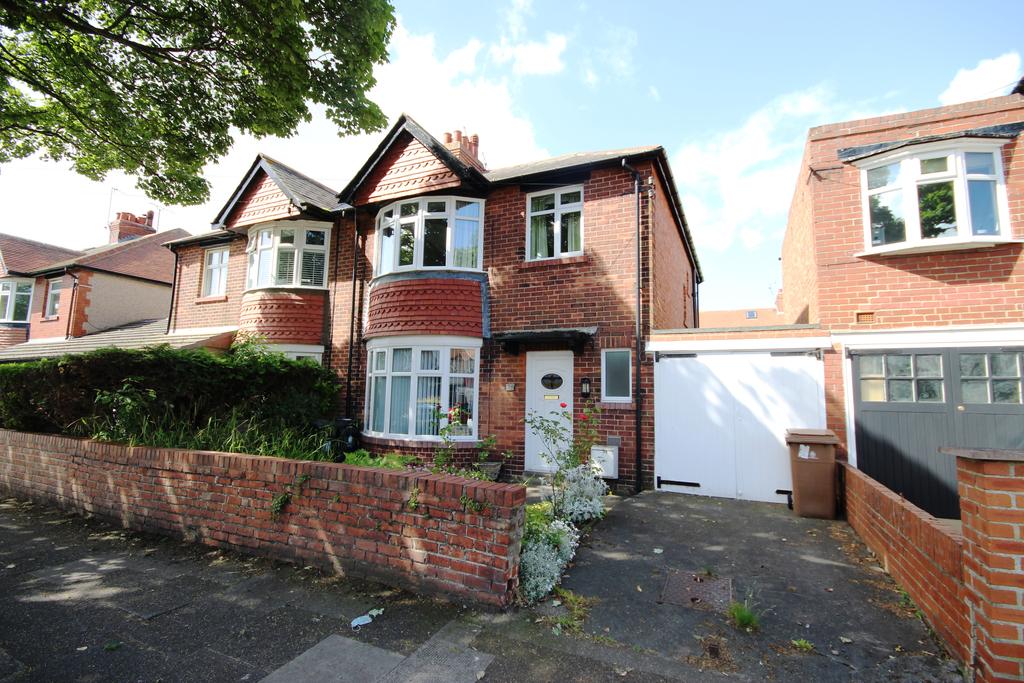 Deneholm, Monkseaton, Whitley Bay... 3 bed semidetached house £335,000