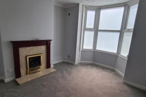 1 bedroom flat to rent, Chelmsford Street, Weymouth