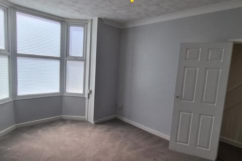 1 bedroom flat to rent, Chelmsford Street, Weymouth