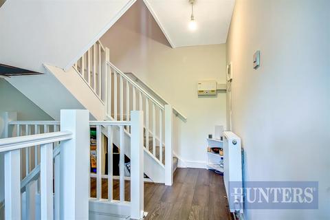 2 Perran Walk, Brentford, TW8 0LT
