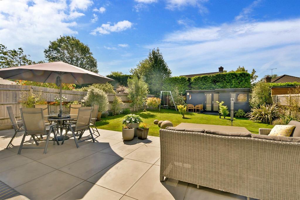 Patio / Decking