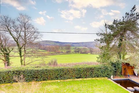 4 bedroom detached house for sale, Storrington - superb detached home