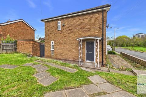 3 bedroom end of terrace house to rent, Jefferson Close, West Bromwich