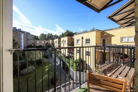 Princes Court, Surrey Quays, SE16