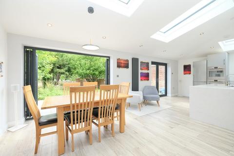 37 Warren Road, Orpington, BR6 6JF