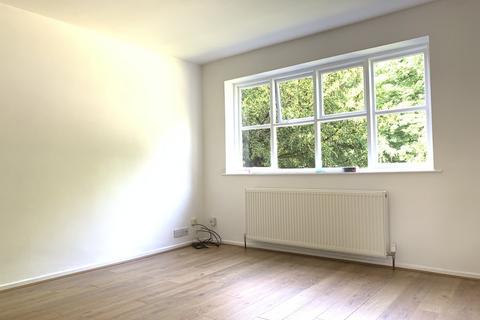 undefined, Edge Lane, Stretford