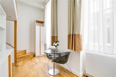 Studio to rent, Princess Beatrice House, Chelsea, London, SW10