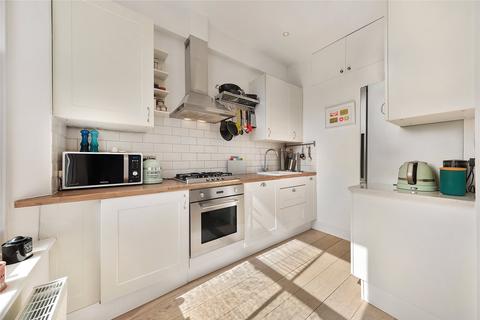 2 bedroom flat to rent, Clanricarde Gardens, Notting Hill, London