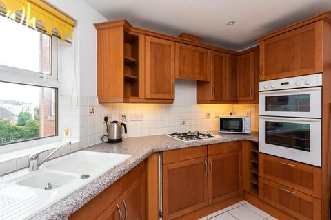 2 bedroom flat for sale - Chatsworth Square, Hove
