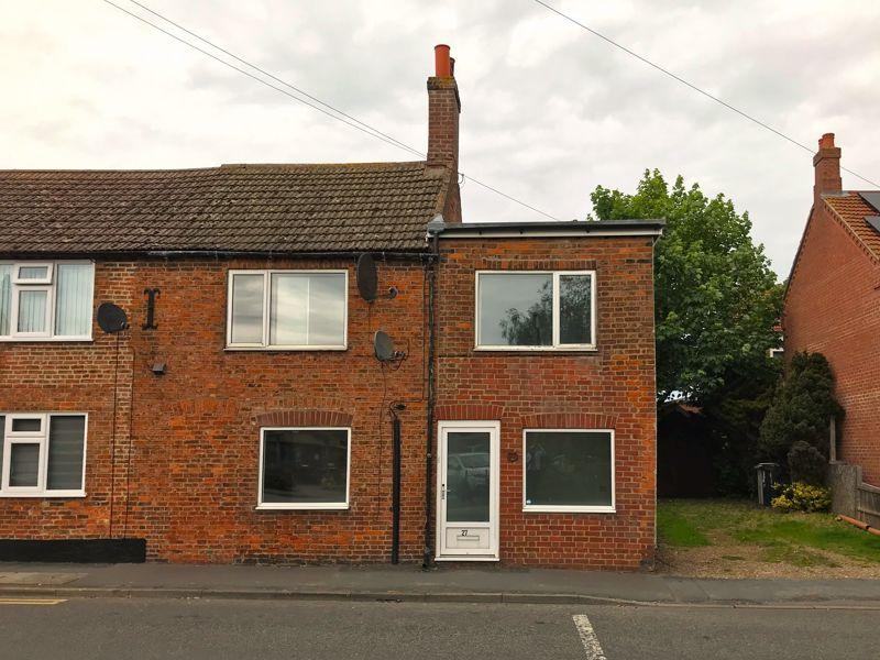 27 Silver Street, Coningsby 3 bed end of terrace house £199,950