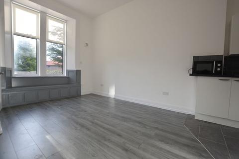 2 bedroom ground floor flat for sale - Copland Road, Flat 0/2, Glasgow G51 2LB
