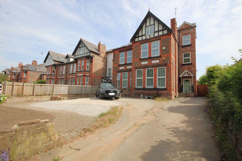 Spital Road, Bromborough 7 bed detached house £850,000
