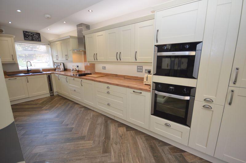 Cowan Way, Widnes 4 bed semidetached house for sale £274,000