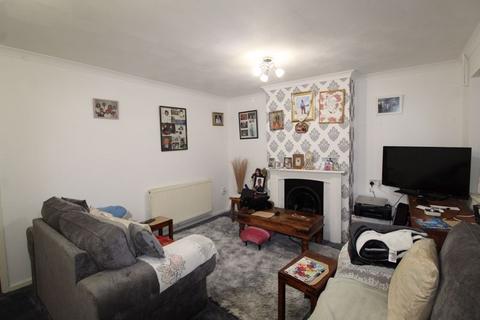 171 Bradley Road, Luton, LU4 0AR