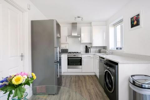 20 Mill Field Way, Aveley, South Ockendon, RM15 4ET