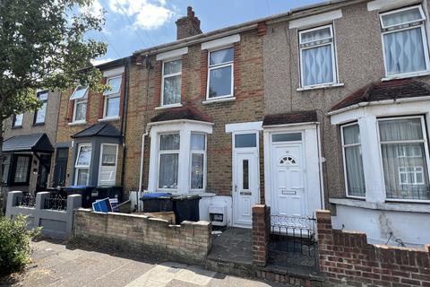 undefined, Middlesborough Road, Edmonton, N18
