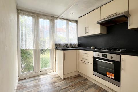 undefined, Middlesborough Road, Edmonton, N18