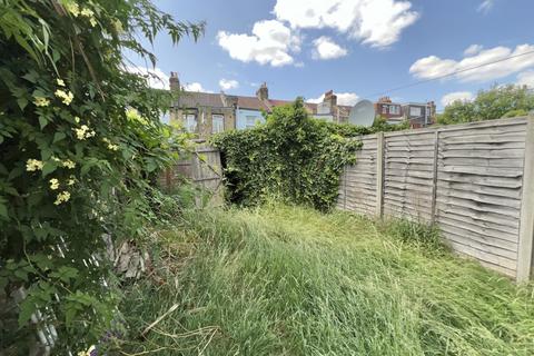undefined, Middlesborough Road, Edmonton, N18