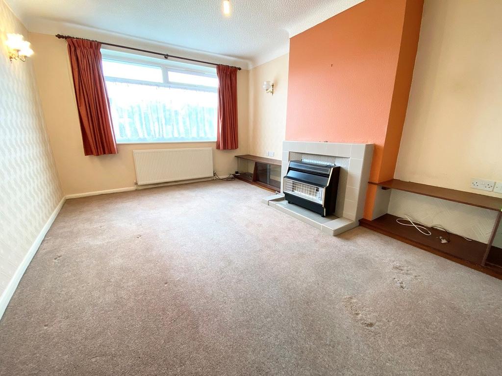 Marina Road, Formby, Liverpool, L37 3 bed semidetached bungalow £240,000