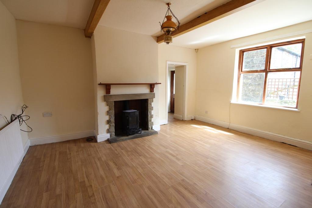 John Street, Cullingworth, Bradford, BD13 2 bed end of terrace house